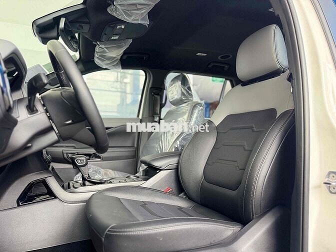 Ford Everest Sport xe sẵn giao ngay