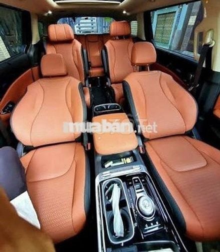 Kia Carnival, Signature 2.2D, 2022, 22.800 km, Đen