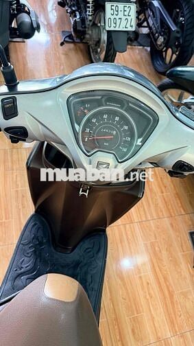 Honda Vision 2020 Smartkey Xám