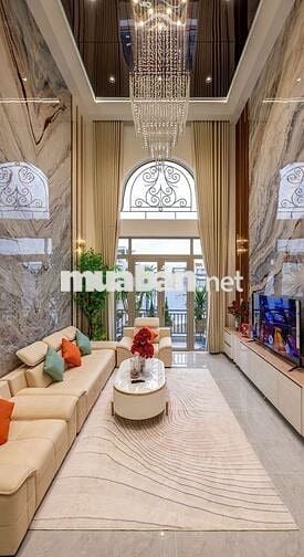 Bán nhà 7 tầng thang máy, nội thất cao cấp, điện năng lượng mặt trời