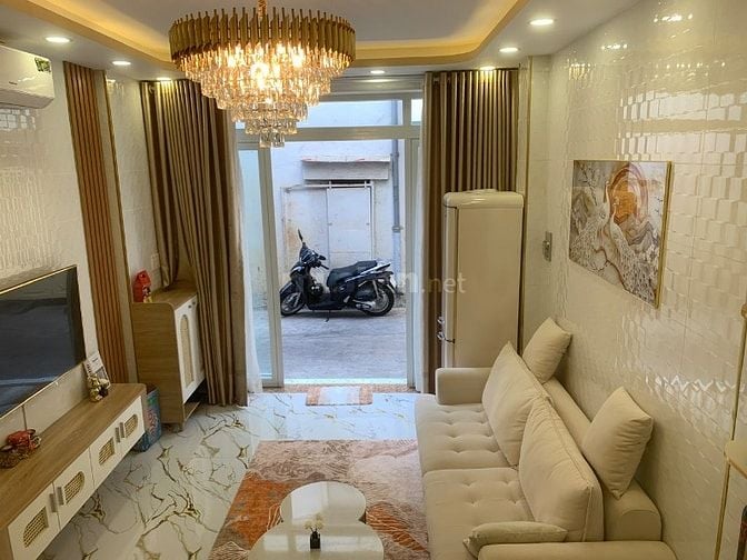Chính chủ bán nhà 1014/62/16 CMT8, gần Phạm Văn Hai