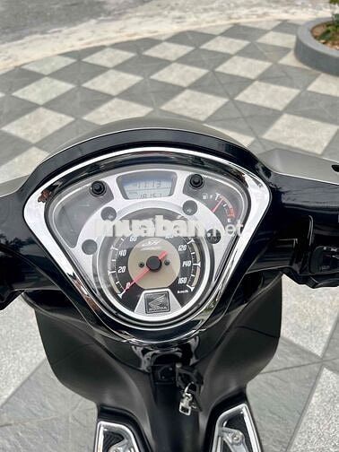 Honda SH Mode 2018 Bạc
