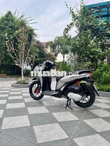 Honda SH Mode 2018 Bạc