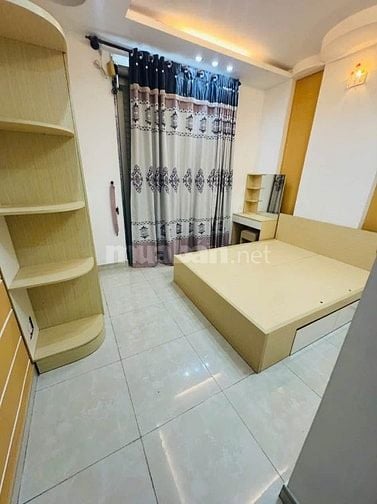 Cho thuê nhà MT Dân Chủ- Tân Phú.DT 4x18- 3 Lầu,st. 4pn, 5wc NT cơ bản