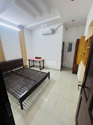 Cho thuê nhà MT Dân Chủ- Tân Phú.DT 4x18- 3 Lầu,st. 4pn, 5wc NT cơ bản