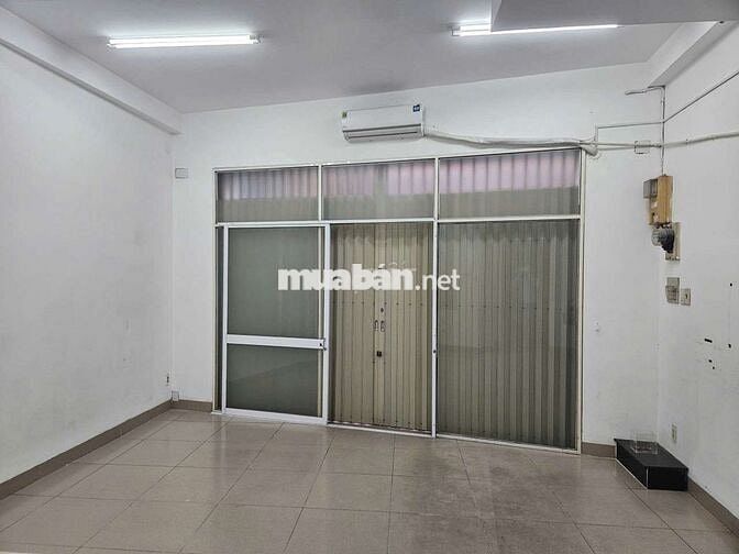 PHÒNG LỚN, 2 MẶT TIỀN Đ. HƯNG PHÚ, NGAY CẦU CHỮ Y