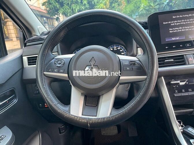 Mitsubishi Xpander Premium 2024 Đỏ 7 chỗ