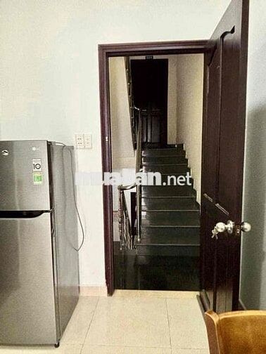 CĂN HỘ 1 PHÒNG NGỦ - TÁCH BẾP - BAN CÔNG NGAY CÔNG VIÊN LÊ THỊ RIÊNG