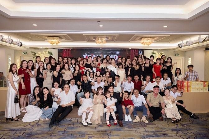 TUYỂN NV THIẾT KẾ RẬP THỜI TRANG 