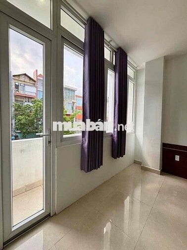 CĂN HỘ 1 PHÒNG NGỦ - TÁCH BẾP - BAN CÔNG NGAY CÔNG VIÊN LÊ THỊ RIÊNG