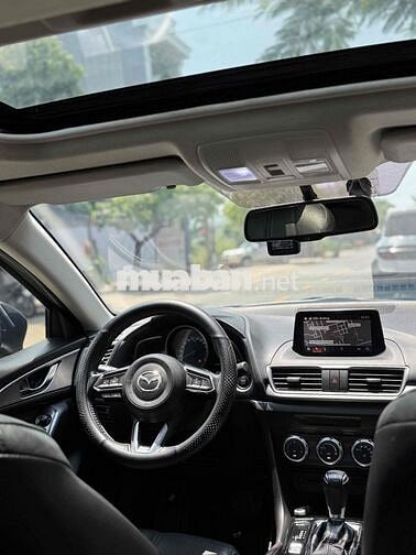 Mazda Mazda 3 2017 Đen
