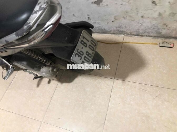 Honda Air Blade FI Bạc Việt Nam