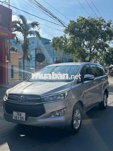 Toyota Innova E 2017 Số sàn Bạc