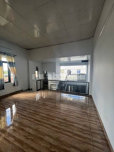 Bán nhà riêng 2 tầng 169,5m² hẻm 3 Hùng Vương, Buôn Hồ, sổ hồng