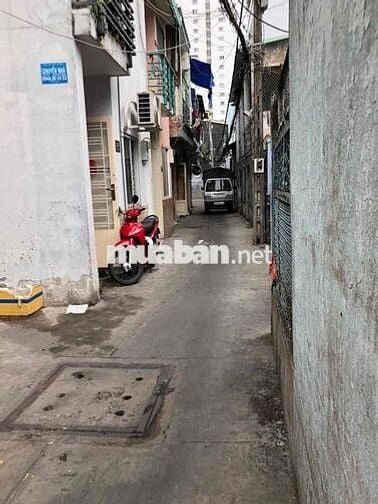 Nhà gần Đầm Sen ( thích hợp xây căn hộ) chính chủ