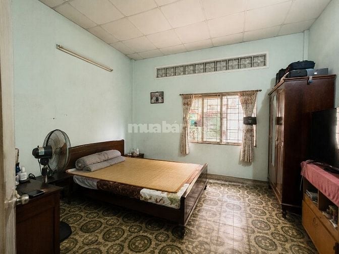 Bán nhà hẻm xe tải Khu Bảy Hiền Tân Bình ~200m2 ngang 6m chỉ 19 tỷ hơn