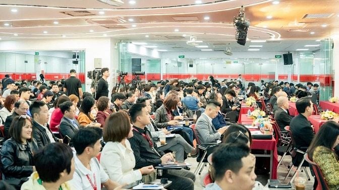 Tuyển Nhân Viên Kinh Doanh TP.HCM | Không Yêu Cầu Kinh Nghiệm