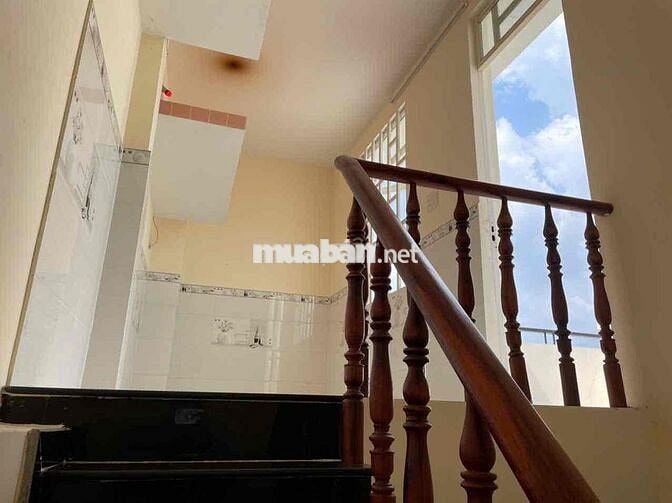 CHÍNH CHỦ CHO THUÊ NHÀ MAI HẮC ĐẾ Q8 3PN 2Wc