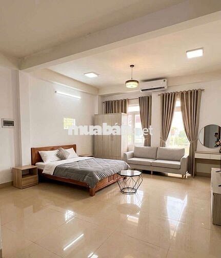căn hộ dịch vụ 45m2. phòng ngủ thoáng 