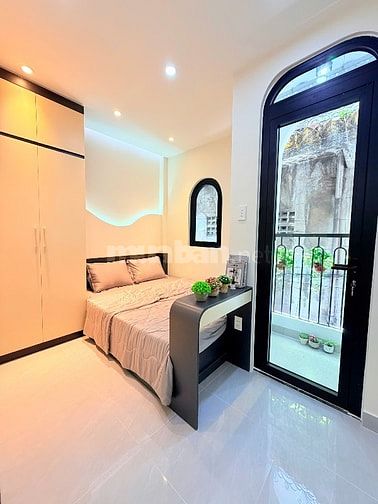 Bán nhà mới đẹp Full Nội Thất. Lê Đại Hành, Q11 