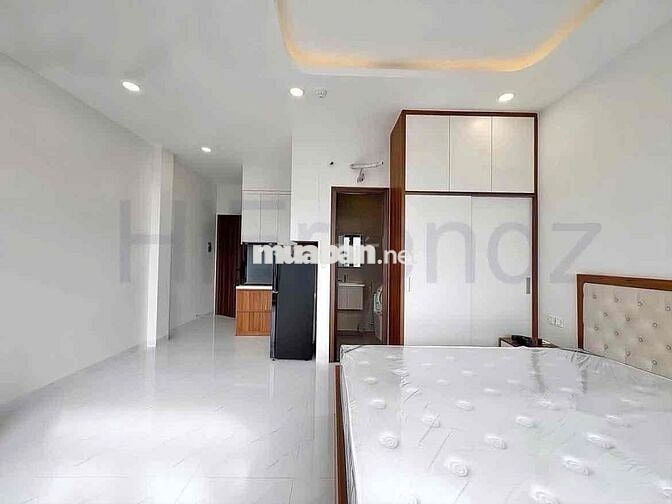 Cho Thuê Phòng Ban Công Gần ĐH Kinh Tế - ĐH Bách Khoa - ĐH Sài Gòn