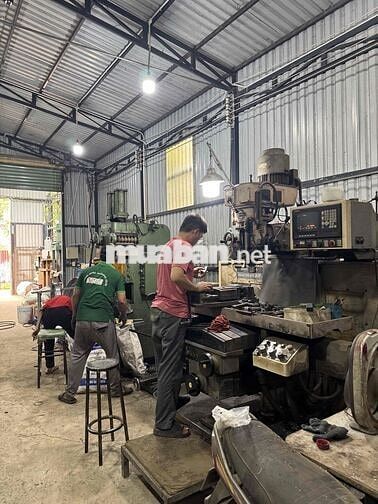 TUYỂN 10 NAM LĐPT LẮP BẢN LỀ OTO VĨNH PHÚ 26