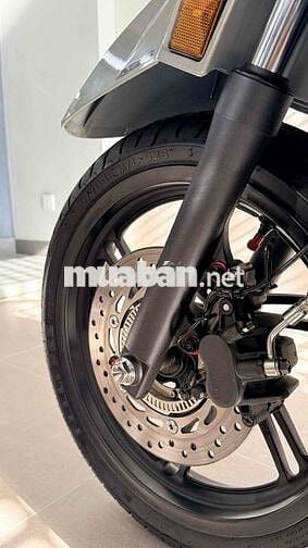Honda SH 350i đời đầu máy Thái, đi kĩ cực ít đi