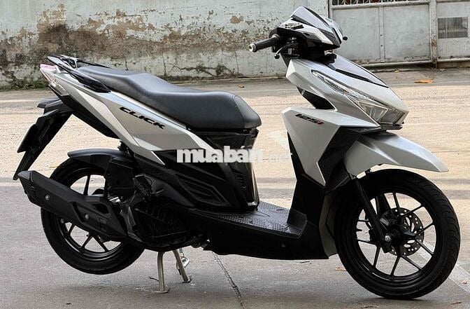 Honda Click 125 Thái Lan Bạc Porsche