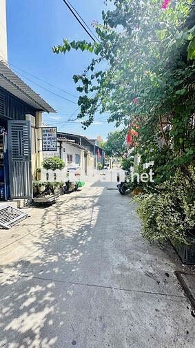 Nhà Cấp 4 Mặt Tiền Ngang 7,5m, Có 3 Phòng Trọ Cho Thuê, Giá 4ty3