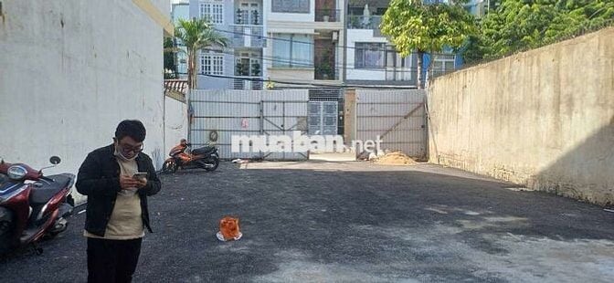CHO THUÊ MẶT BẰNG 10X20M NGAY KDC SÔNG ĐÀ 