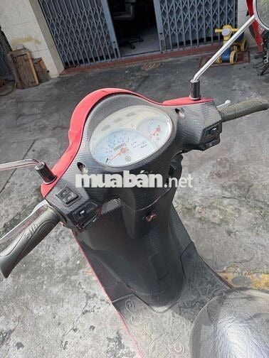 SYM Fiddle 125 màu Đỏ