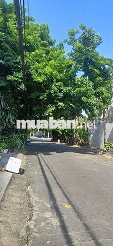 CHO THUÊ MẶT BẰNG 10X20M NGAY KDC SÔNG ĐÀ 