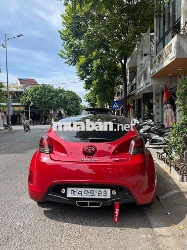 Hyundai Veloster Đỏ