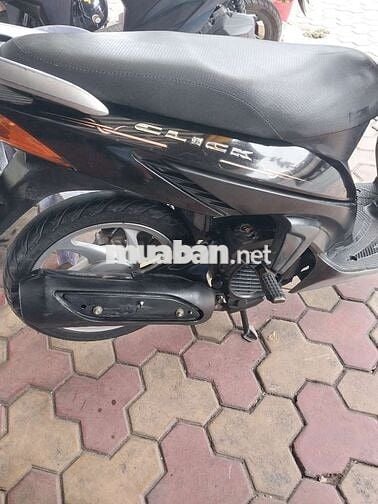 Honda Click Đen Xăng