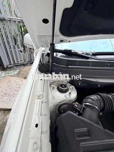 Chevrolet Captiva 2015 Trắng 60000 km