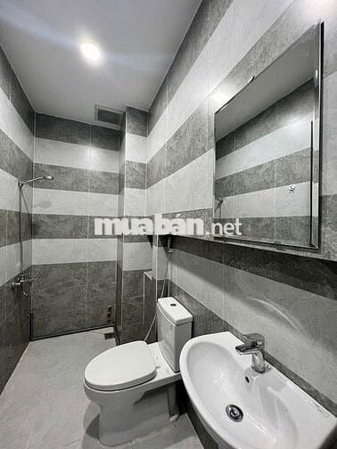 35m²Studio Ban công rộng thoáng-Full nội thất-Gần Văn Lang Công Nghiệp