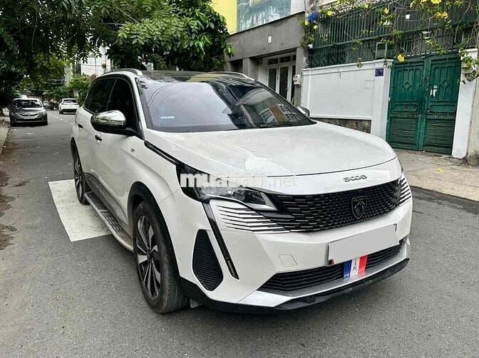 Peugeot 5008 GT 1.6 AT 2025 Trắng siêu lướt