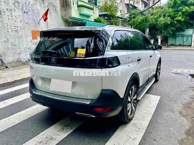 Peugeot 5008 GT 1.6 AT 2025 Trắng siêu lướt