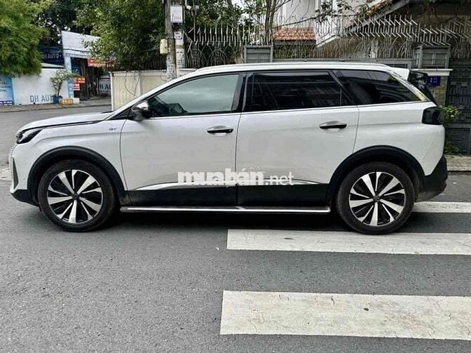 Peugeot 5008 GT 1.6 AT 2025 Trắng siêu lướt