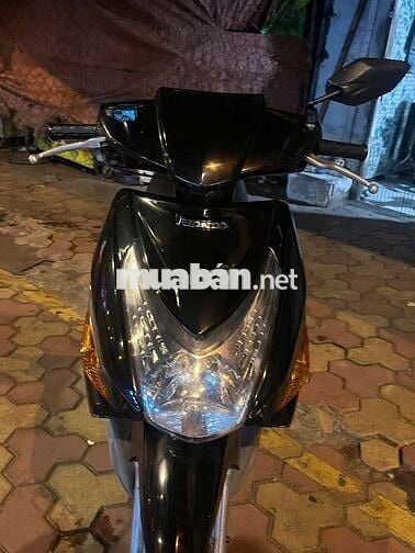 Honda Click Đen Xăng