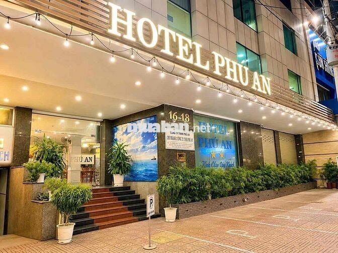 Tuyển lễ tân Gò Vấp - Tân Phú