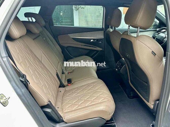 Peugeot 5008 GT 1.6 AT 2025 Trắng siêu lướt