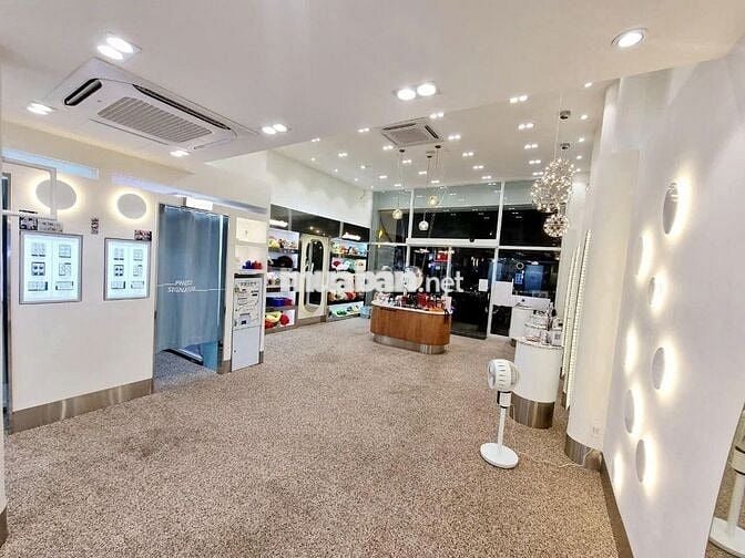 MẶT TIỀN NGUYỄN THÁI HỌC , QUẬN 1 - 7x15m - TRỆT + LỬNG - 80 TRIỆU