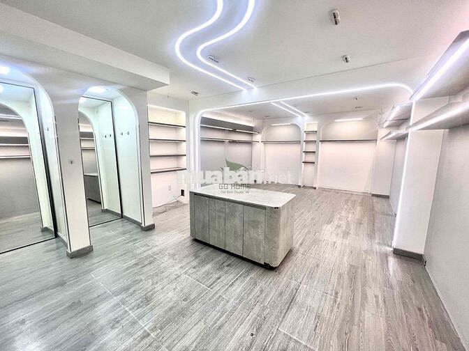 CHO THUÊ NHÀ Ở KINH DOANH 4 TẦNG GẦN NGÃ TƯ KHU TRUNG TÂM THÀNH PHỐ