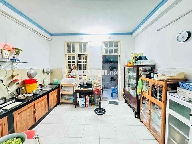 122m2-Hẻm XE HƠI THÔNG Sát Mặt Tiền- 2Tầng-5PN-CÓ 15Tr/th-CHỈ 104TR/M2
