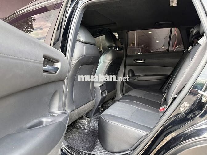 Toyota Corolla Cross 1.8V 2022 - 665 Triệu