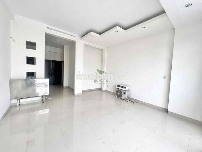 CHO THUÊ NHÀ Ở KINH DOANH 4 TẦNG GẦN NGÃ TƯ KHU TRUNG TÂM THÀNH PHỐ