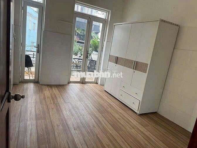CHO THUÊ NHÀ GÓC 2MT ĐƯỜNG SỐ 4 P16 GÒ VẤP