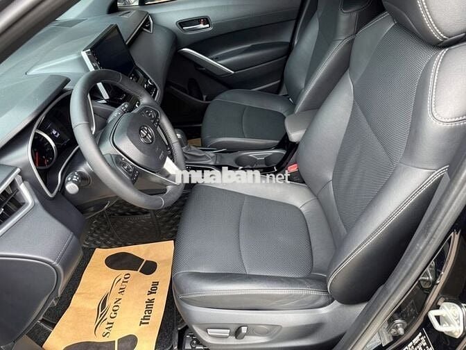 Toyota Corolla Cross 1.8V 2022 - 665 Triệu