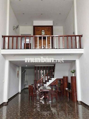 Bán nhà mặt tiền 111A đường huỳnh thúc kháng